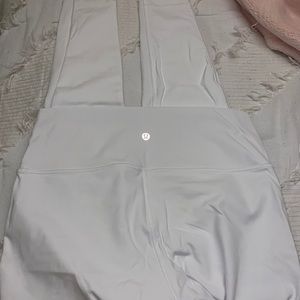 White Luxtreme Lululemon Leggings